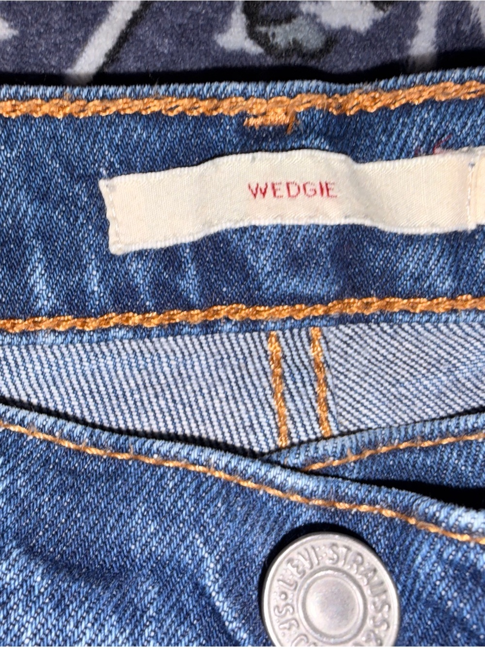 Levi’s Wedgie jeans 29 dark blue wash